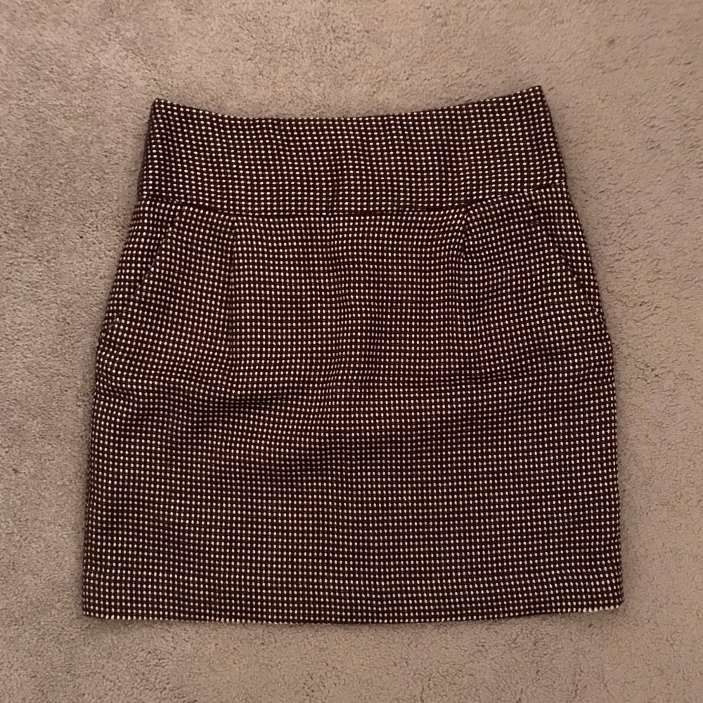 Banana Republic Black and Gold Pencil Skirt